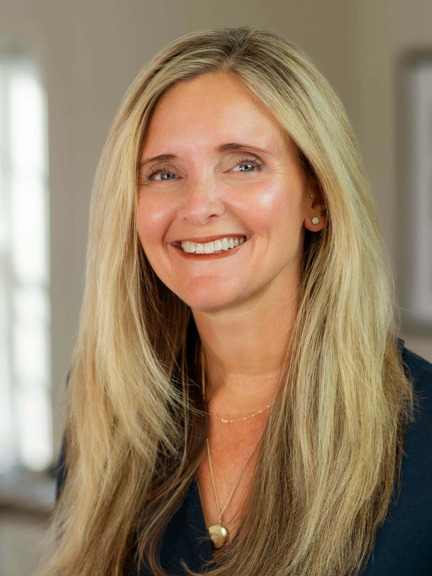Alanna Nichols Headshot